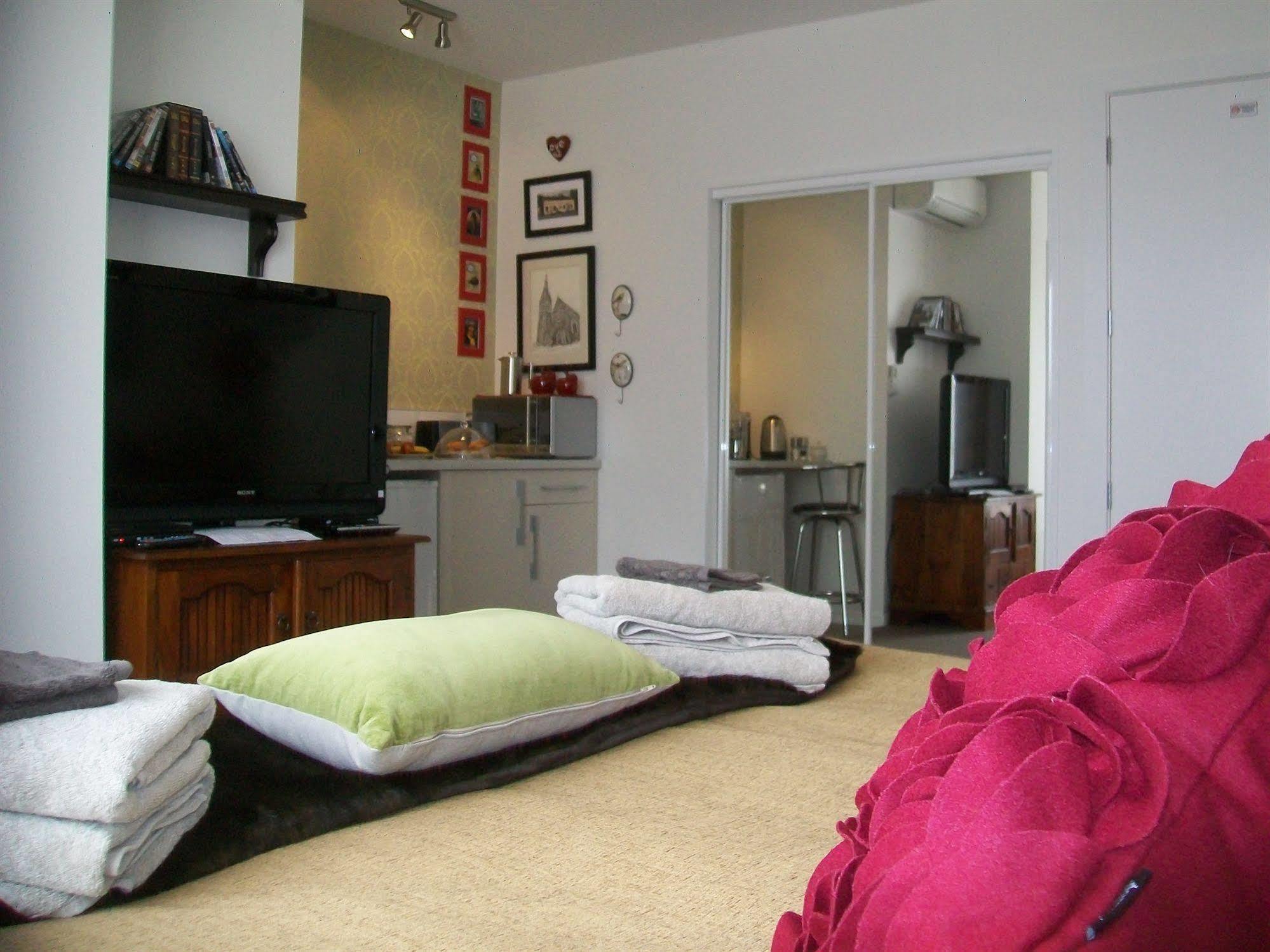 West Melton Bed And Breakfast Bagian luar foto